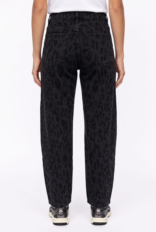 Elva Jeans | Animal Black
