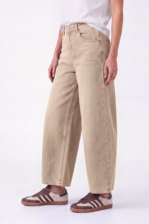 Jackey Barrel | Sand