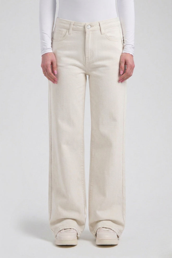 Sophie Straight | Soft white
