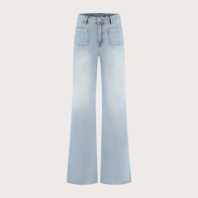 Ana Flared Pocket | Smooth blue