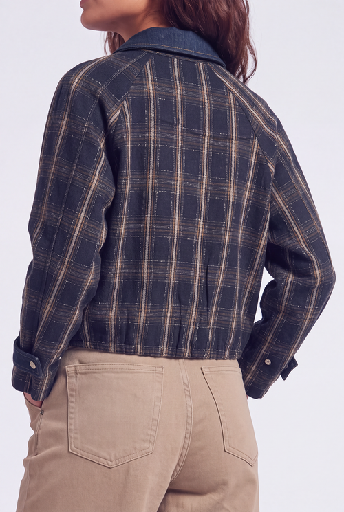 Donkerblauw jack met geruit patroon en denim kraag met knoopsluiting en zijzakken