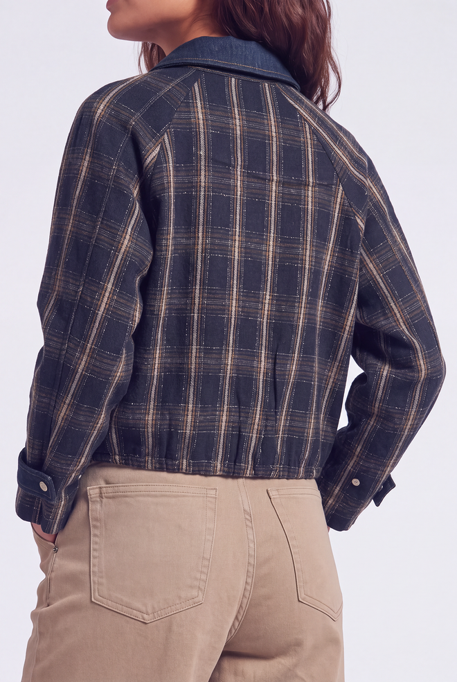 Donkerblauw jack met geruit patroon en denim kraag met knoopsluiting en zijzakken