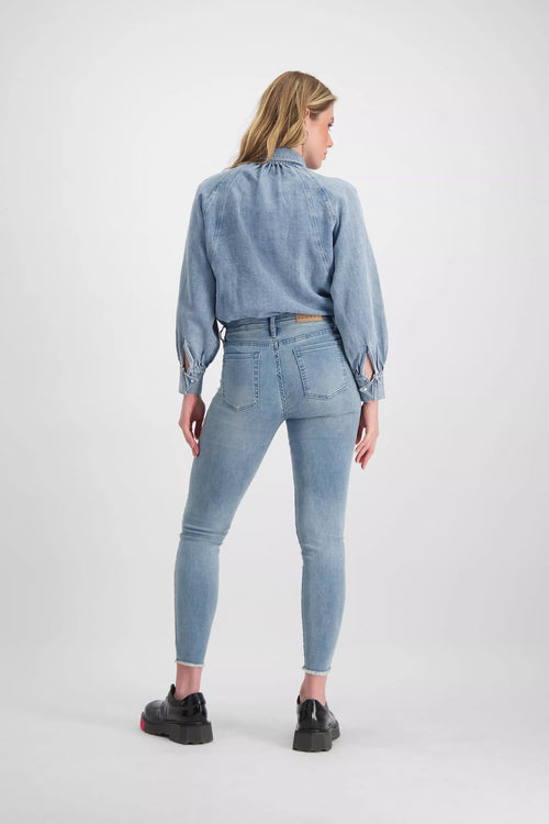 Bobbi Slim Fit