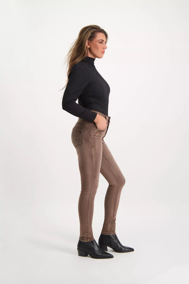 Bodine Slim Fit