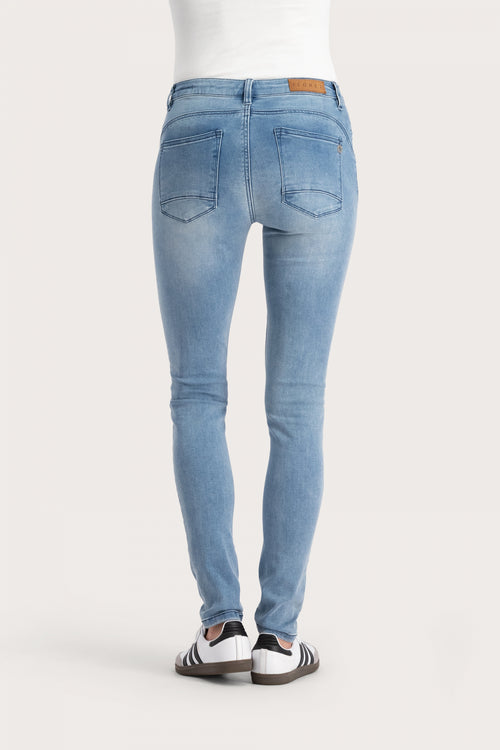 Charmeur Slim Fit | Light Blue