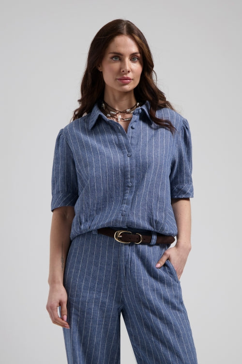 Dané Blouse Blue Melee met knoopsluiting en klassieke kraag