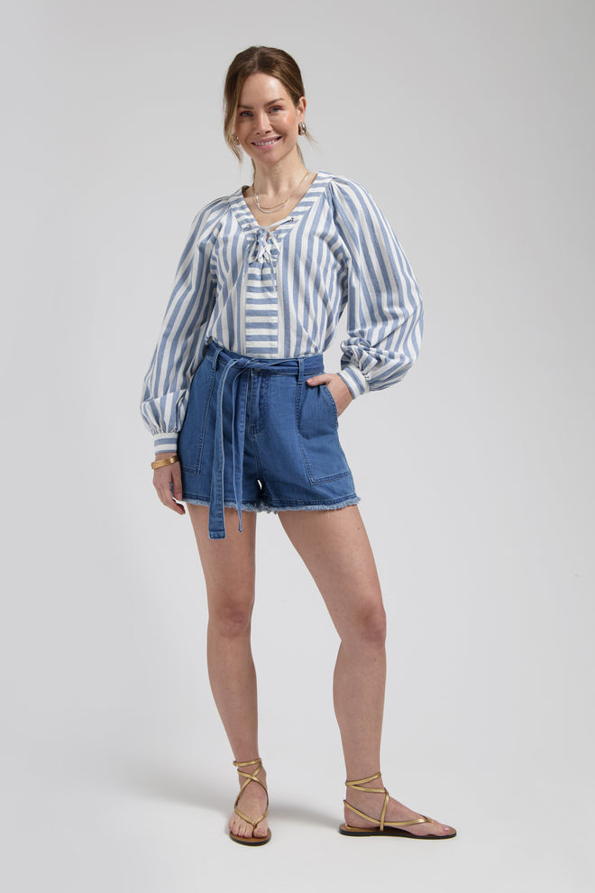 Ellie blouse Blue Striped luchtige blouse lichte oversized fit met pofmouwen