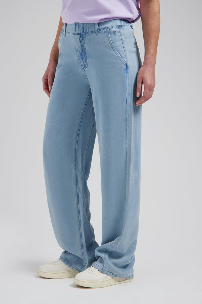 Georgie trouser straight fit Light Blue