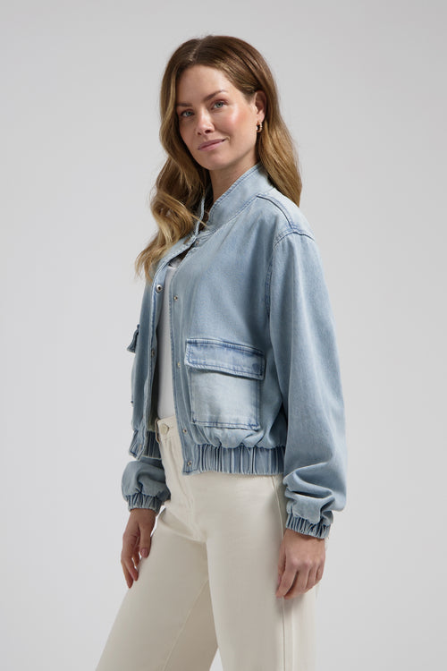 Kyra jacket Crystal blue Denim Jack in Bomber Stijl