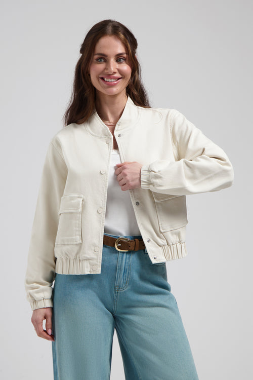 Kyra jacket Soft white Denim Jack in Bomber stijl