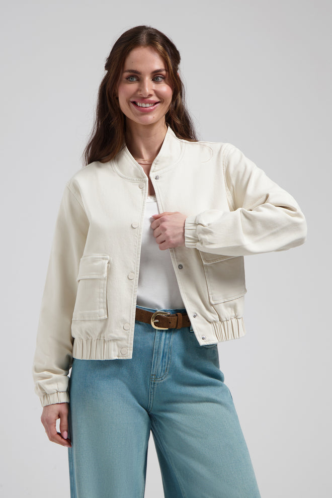 Kyra jacket Soft white Denim Jack in Bomber stijl