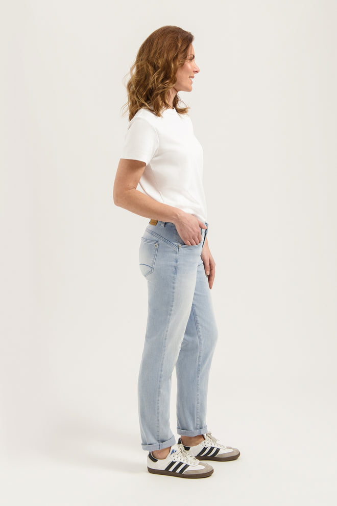 The Royal Mom Fit | LA Blue