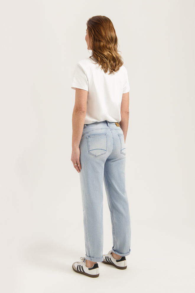 The Royal Mom Fit | LA Blue