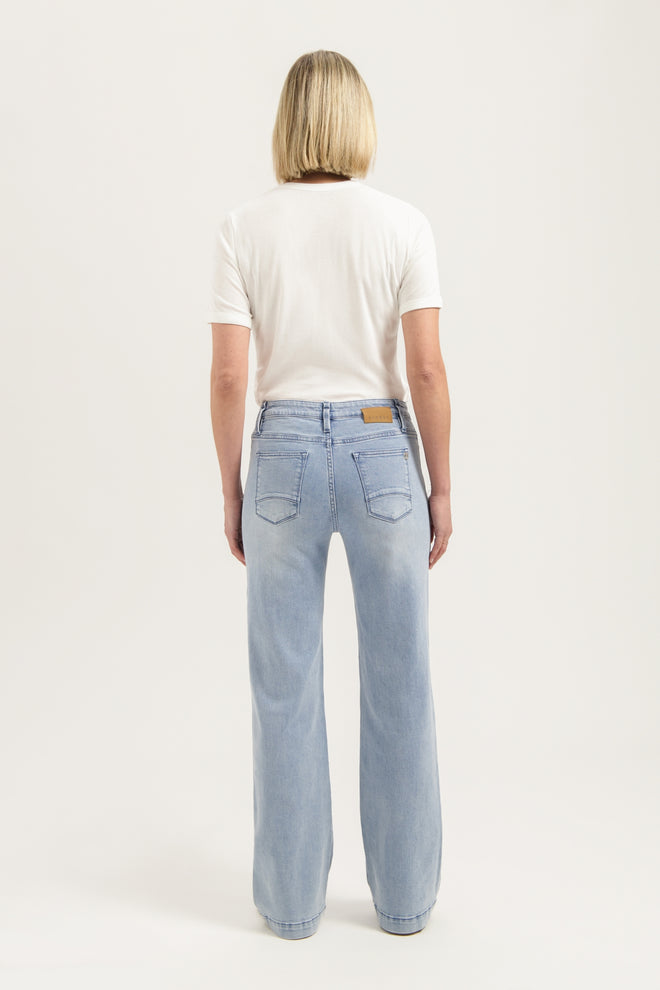 Sophie Straight | Cloudy Blue