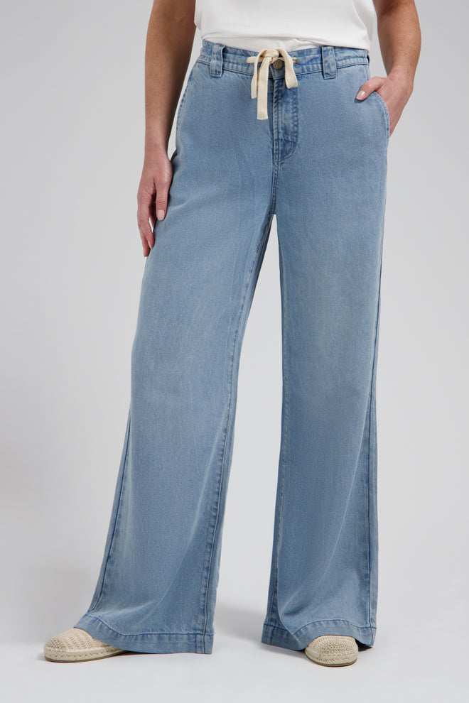 Sarah Jeans Mid Blue rechte wide-leg jeans met elastische tailleband en beige koord