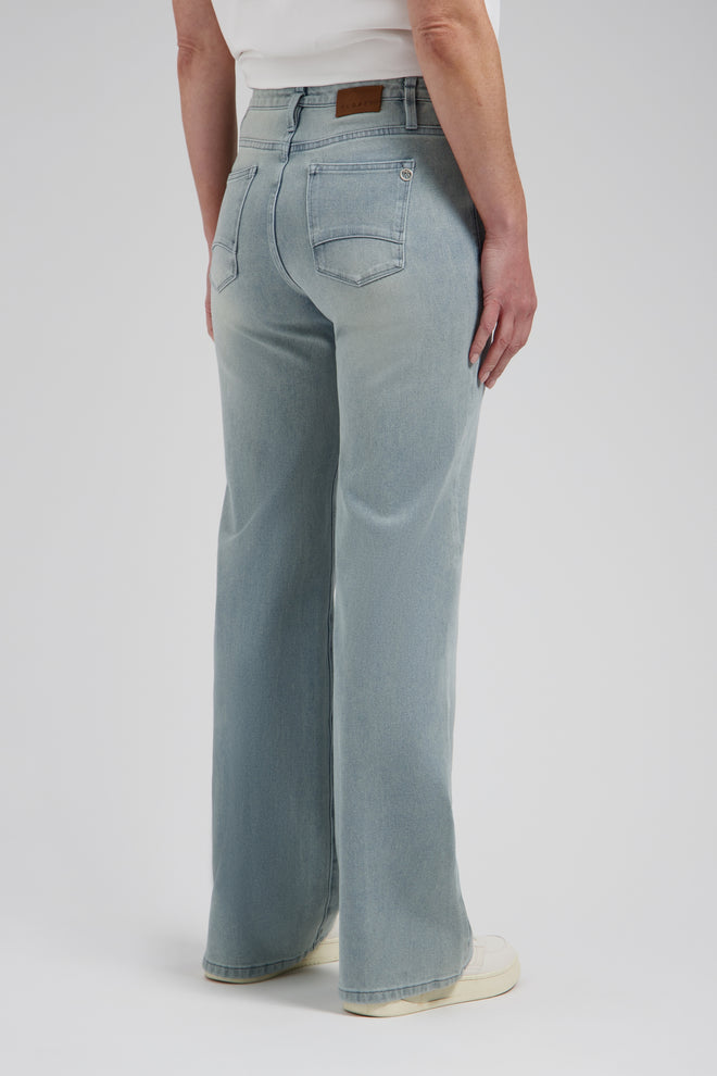 Sophie Straight | Ash grey