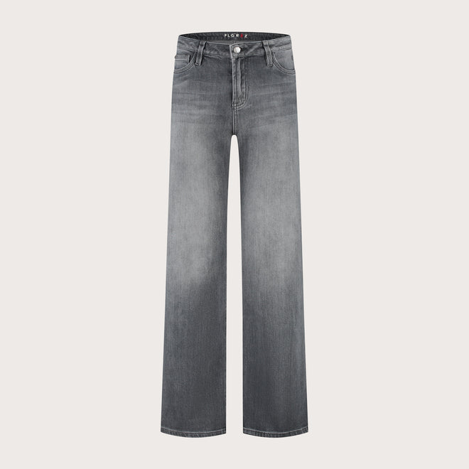 Sophie Straight | Irish Grey