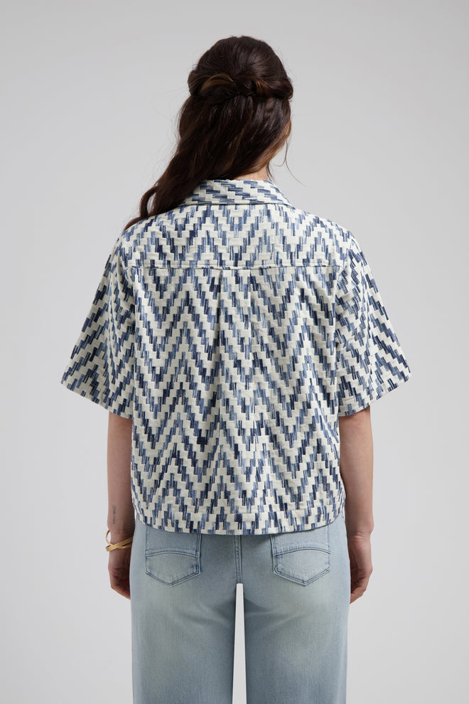 Sylena blouse Greek echo Denim blouse met kraag en korte mouwen