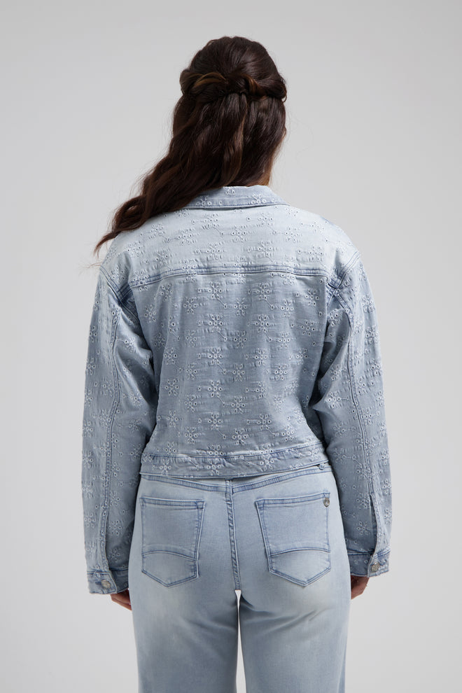 Thalia jacket Bleached Denim Jas van Denim met knoopsluiting en Twee Voorzakken