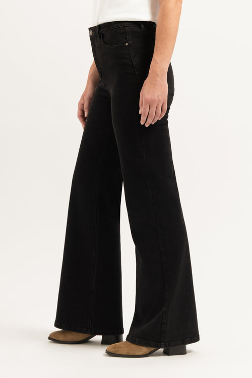 Ana Flared | Black