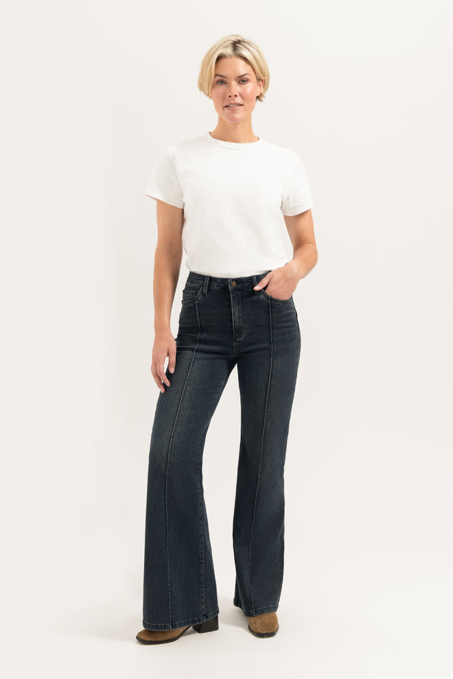 Ana Flared Line | Classic Indigo