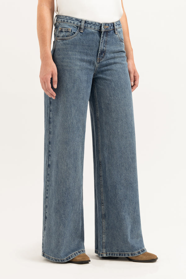 Liv Wide leg in Stormy Blue van Florèz