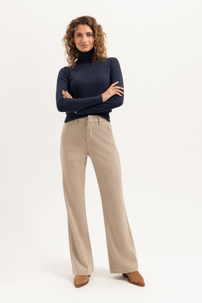 May turtleneck | Navy Blue