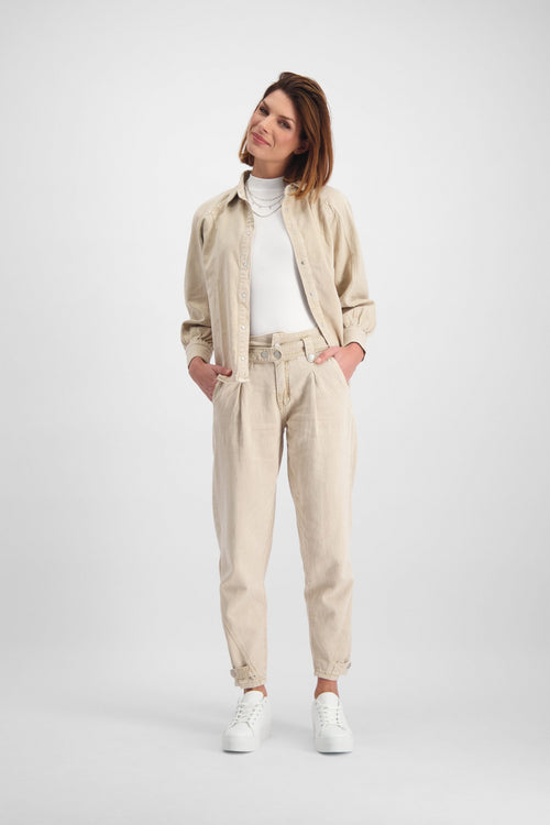 Sally Jeans | Desert