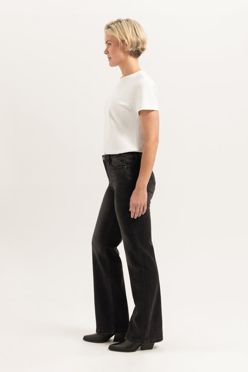 Sophie Straight | Black