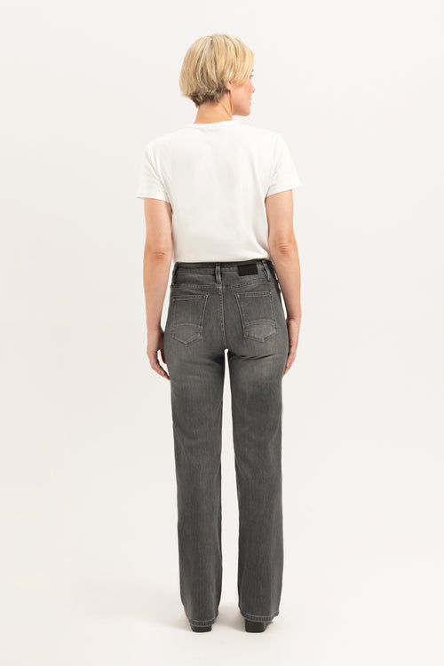 Sophie Straight | Irish Grey