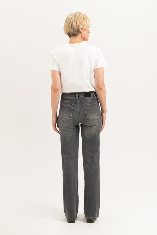 Sophie Straight | Irish Grey