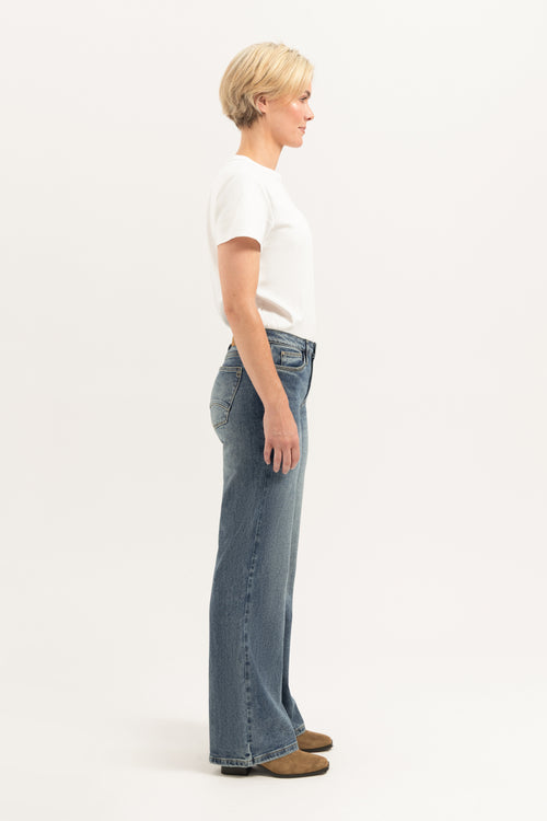 Sophie Straight | Sophisticated Blue