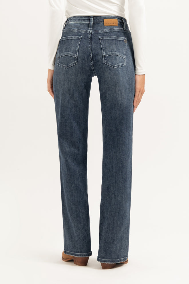 Sophie Straight Studs | Fresh Blue