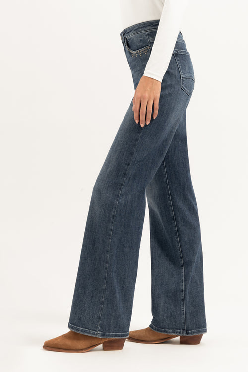 Sophie Studs | Fresh Blue